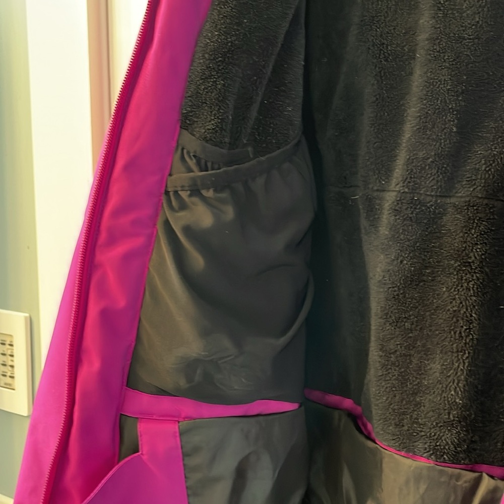 Sunice Ski Jacket - image 3